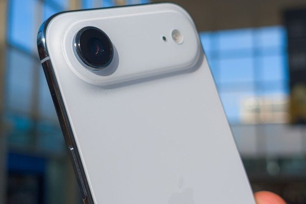 New iPhone Air 2 leak revives hope for a 2026 launch