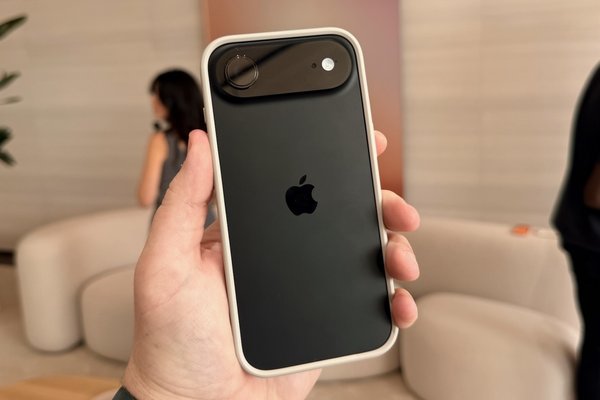 iPhone Air 2 with two cameras sounds like the best possible upgrade