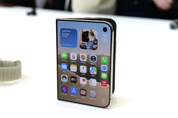 Apple will reportedly run diagnostics on returned iPhones without opening the packaging