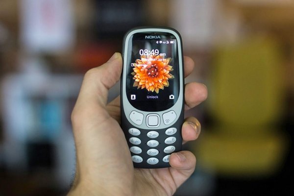 Heres how to turn any iPhone into a dumb phone for you or your kids