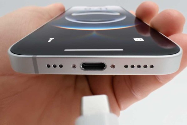 Your iPhones USB-C port can do a lot more than fast-charge