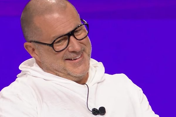 Jony Ive Discusses Minimalism, Aesthetic Taste, and Apples Design Philosophy