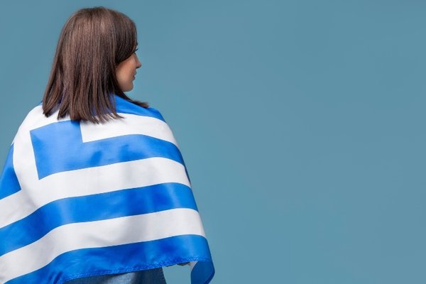 Greece will ban under-15s from social media from 2027, and wants the EU to follow