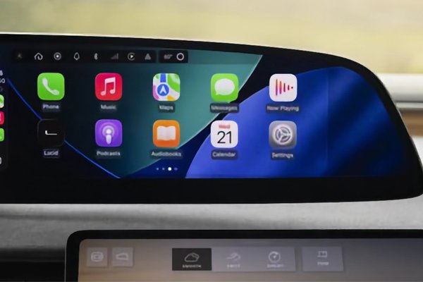 CarPlay is coming to more Lucid EVs starting this week