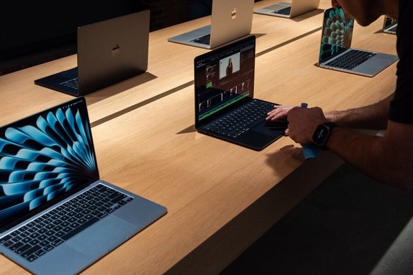 Apple prepares new MacBook Neo with more RAM and color options, report says