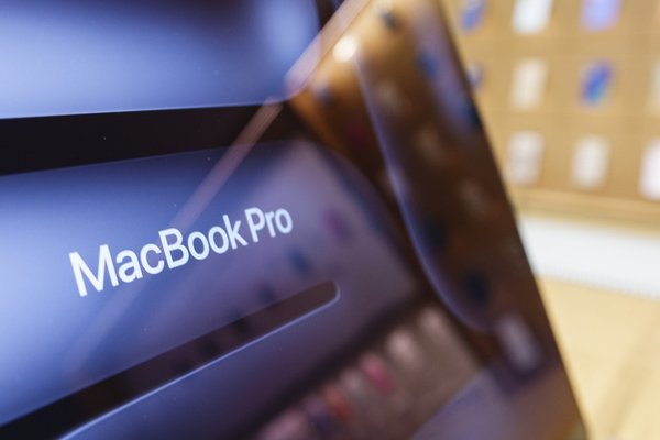 Apples Major MacBook Pro Redesign May Arrive In Late 2026