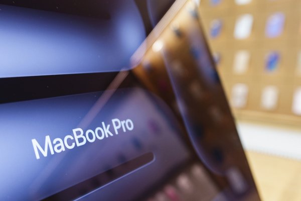The upcoming touchscreen OLED MacBook Pro is reportedly significantly lighter