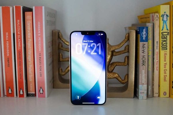 The iPhone 17e proves MagSafe charging speeds dont matter