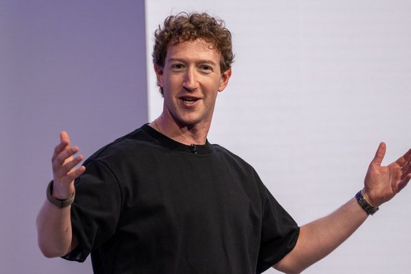 Meta CEO Zuckerberg Wins Green Light on AI Spending from Wall Street