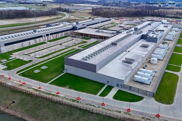 Meta is reportedly building its own cloud business