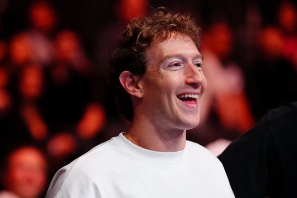 Meta will pay Instagram, TikTok and YouTube creators with big followings to post on Facebook