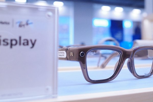 How to use Meta Display glasses while driving with the Audio Only feature