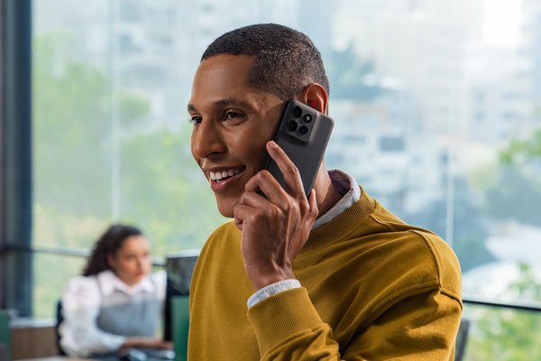Motorola confirms GrapheneOS support for a future phone, bringing over features