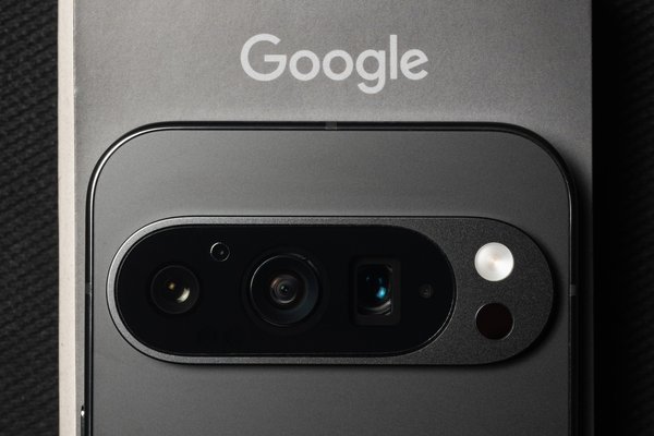 Google Pixel Vs. Samsung Galaxy: Which Is Better For Night Photography?