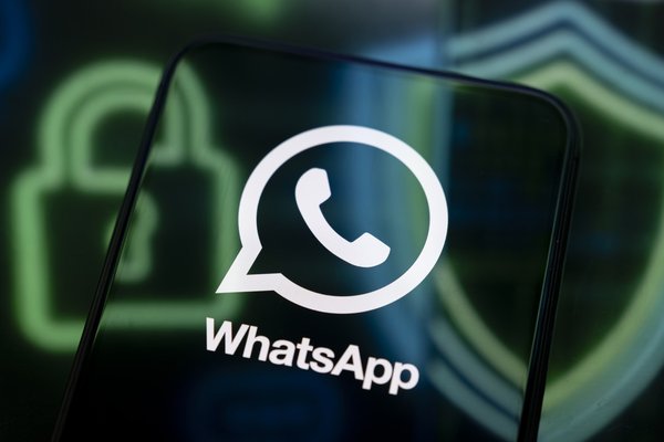 WhatsApp says spyware maker NSO Group is still targeting its users