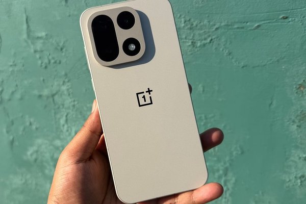 OnePlus next flagship may combine Snapdragon power with a 200MP zoom lens