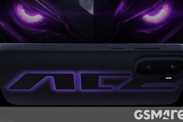 More OnePlus Ace 6 Ultra images hit the web, heat-insulating frame revealed