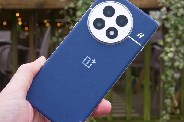 OnePlus safety-first charging mode now goes beyond games and reaches more phones