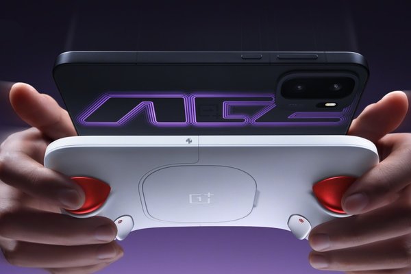 OnePlus just turned its next phone into an Android gaming handheld