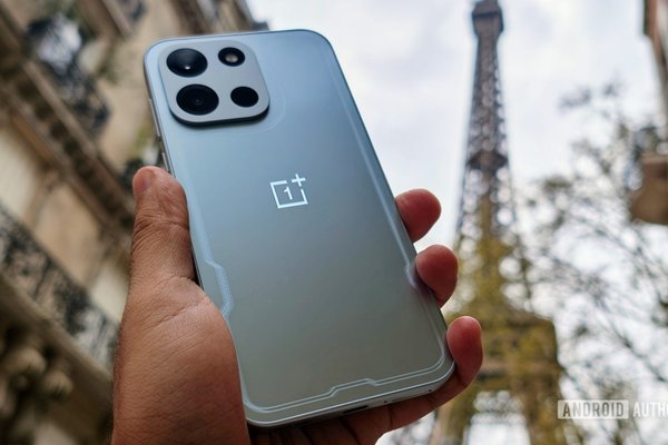 OnePlus is allegedly honoring warranties with vouchers nobody asked for, and users arent happy