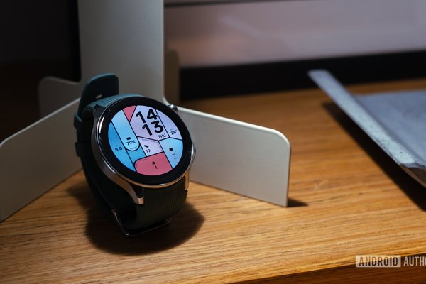 OnePlus Watch 3 Faces Controversy Over Costly Spelling Error 