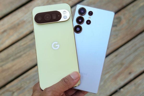  The Pixel 10 has the best AI features of any phone  heres what the Galaxy S26 needs to steal 