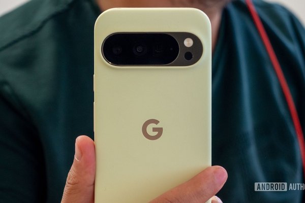 Most of you are fine with the Pixel 10s battery life, survey shows