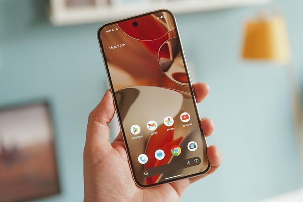 This Pixel 9 Pro Is So Clean, It Feels Like the iPhone of Androids