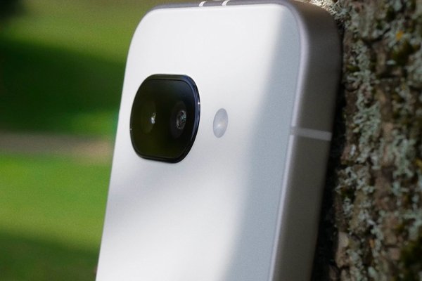A Remarkable Google App Helped Solve My Pixel 9a Camera Issues
