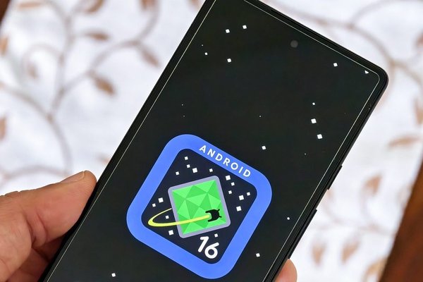 Android 16 test build adds smarter connection switching for your Pixel