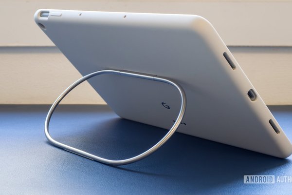 Google killed the Pixel Tablet. So why is it hiring engineers for Pixel tablets?