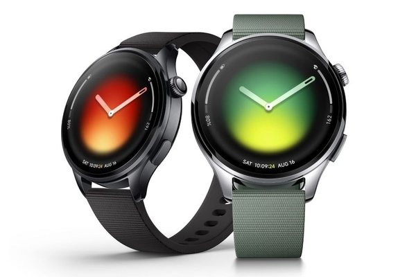 This WearOS watch pushes the boundaries of gesture control and Apple should take note