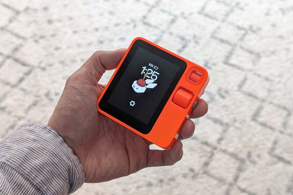 Rabbit R1 Unveils Bold UI Overhaul Amid Jony Ives AI Gadget Critique