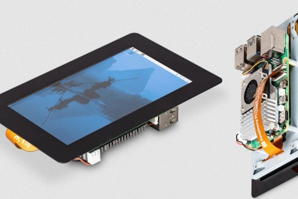 Raspberry Pis new official touchscreen display is just 5 inches