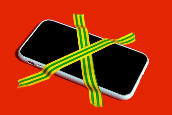 Russian citizens told switch to Android after Apple blocks key Russian apps