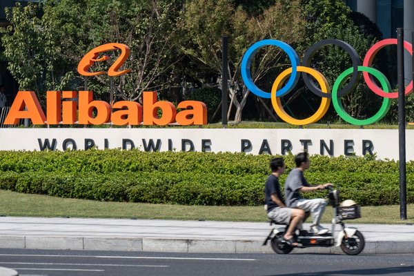 Chinas Alibaba launches AI model to power robots as tech giants talk up physical AI