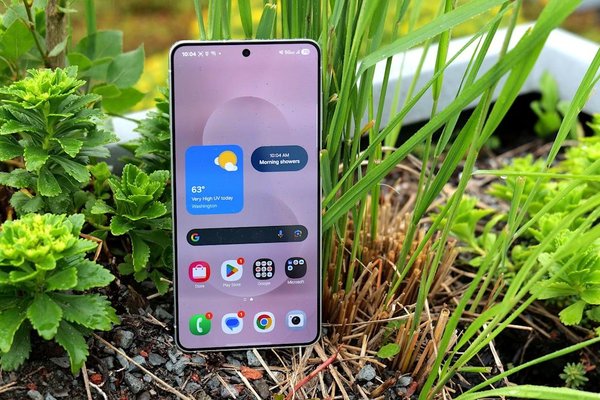  A Comprehensive Review of the Samsung Galaxy S25 Edge: More Than Just a Super Thin Smartphone 