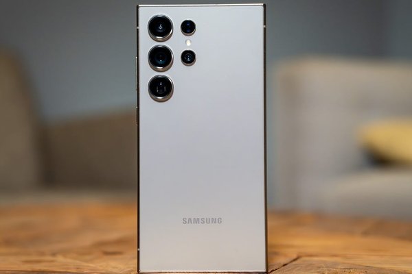 Samsung Galaxy S26 Ultra vs. S24 Ultra: Is the two-year-upgrade worth it?