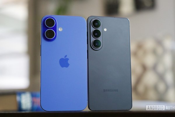 Samsung isnt just copying Apple anymore  it is Apple