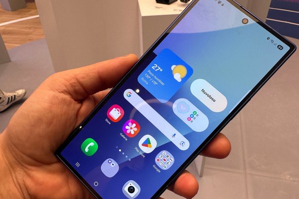 Some Android Phones Are Becoming More Like iPhones In One Crucial Way