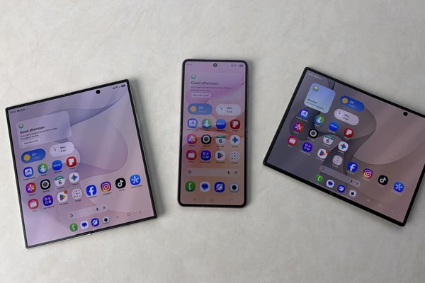  Samsungs new foldable phones are up to 48% cheaper in South Korea, and thats no accident 