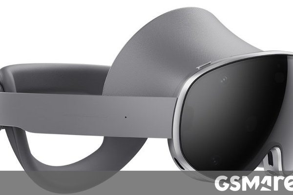 Samsungs Galaxy XR headset finally lands in the UK