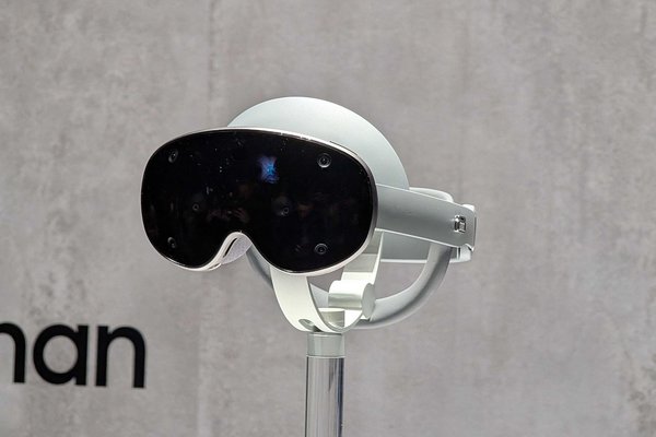 How Does Samsungs First VR Headset Compare to the Vision Pro? These Leaks May Tell Us Everything