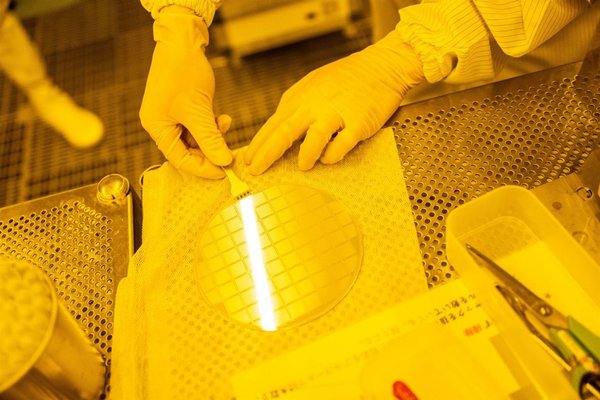Wolfspeed Boosts Electronics Manufacturing with Strategic OSAT Investments