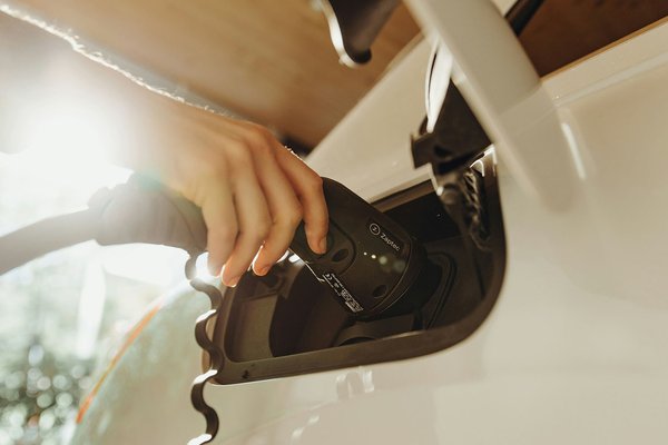 Revolutionizing Energy Efficiency: How Apples Smart Home Innovations Slash Your Bills