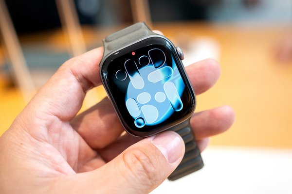 4 Smartwatches With Longer Battery Life Than The Apple Watch Series 11