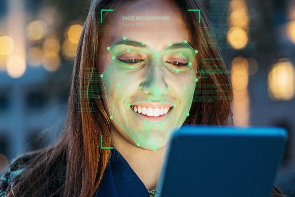  Time to switch to eSIM? South Korea will now make consumers scan their faces to buy a SIM card and cut down on scams 