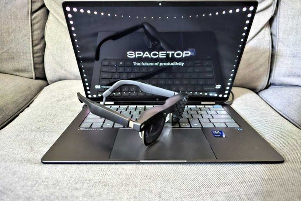 Sightful Spacetop AR Laptop Review: Redefining Productivity with a 100-Inch Virtual Workspace