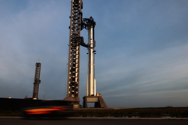 SpaceX plans to build a $100 billion spaceport in Louisiana
