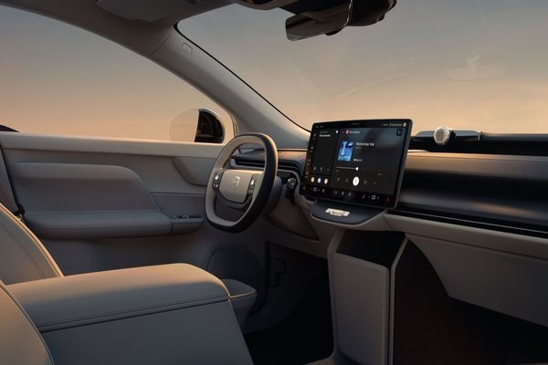 Spatial Audio in CarPlay Now Rolling Out in Volvo Vehicles